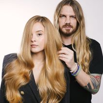 Vanilla Gloss by Lucas - iNOA | L'Or&eacute;al Partner Shop